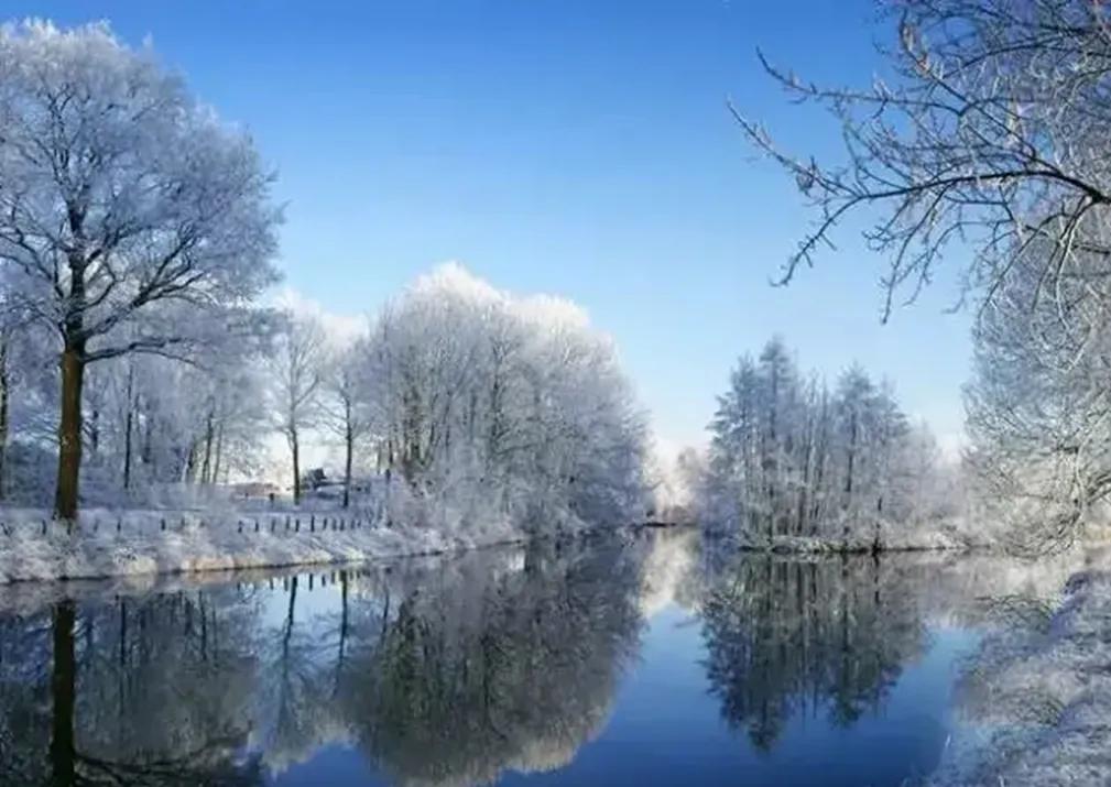 爱是一种甜蜜的痛苦是谁说的,感情其实是幸福又痛苦的事情