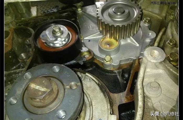 汽车水泵皮带多长时间换一次,单缸柴油机水泵皮带怎样更换