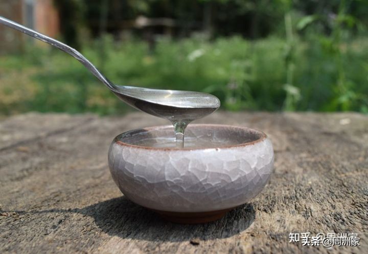 蜂蜜和蜂蜜膏有什么区别,天然蜂蜜和蜂蜜制品的区别