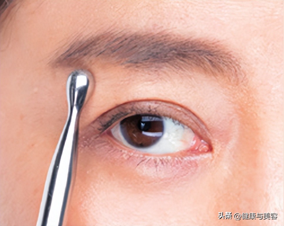 眼部皱纹抗皱,眼部抗衰去皱纹