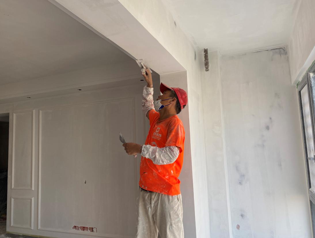 墙面起皮掉漆怎么办,墙面渗水掉漆怎么处理