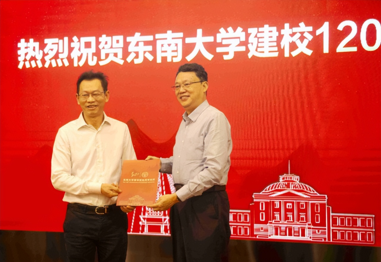 独家!计算机专业:166所大学排名,分6档!北邮毕业生留北京多