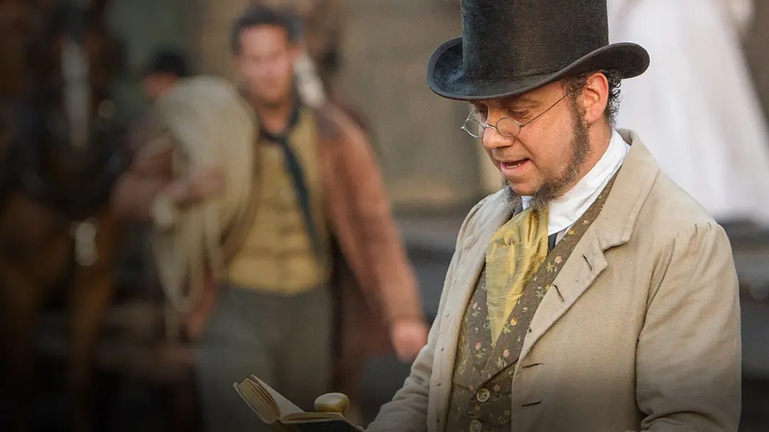 刻印在身体的*行暴**，《为奴十二载》营造一个历史与现实交织的空间