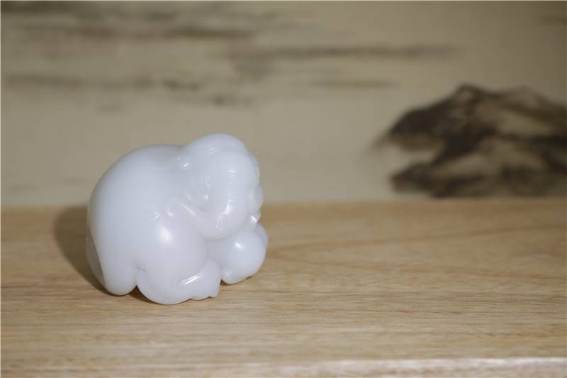 和田玉山料中高端多少钱一克,山料和田玉什么价格最好呢