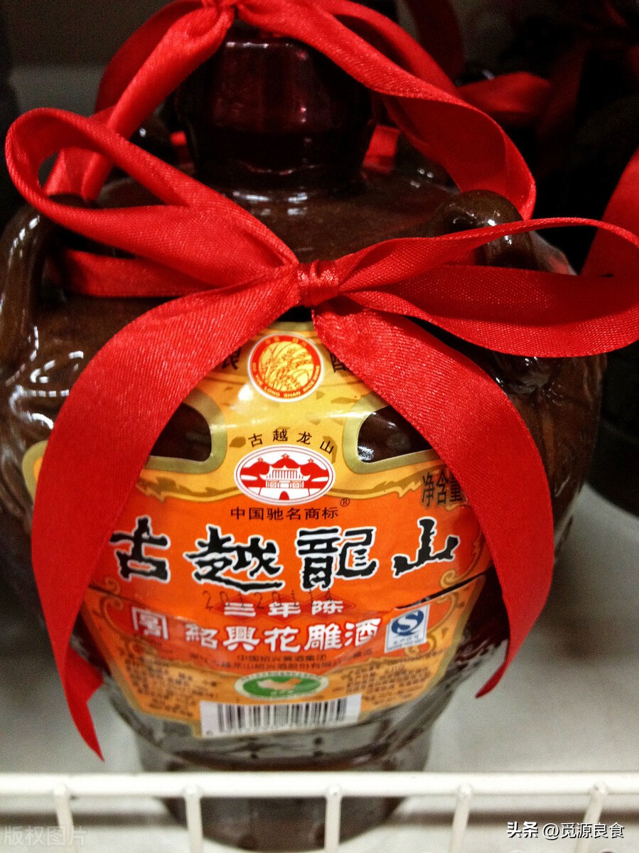 买黄酒还是料酒,买黄酒挑干型的