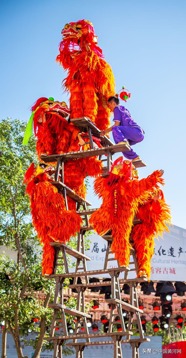 董宇辉带你领略大美山西,董宇辉被山西的醋硬控30秒