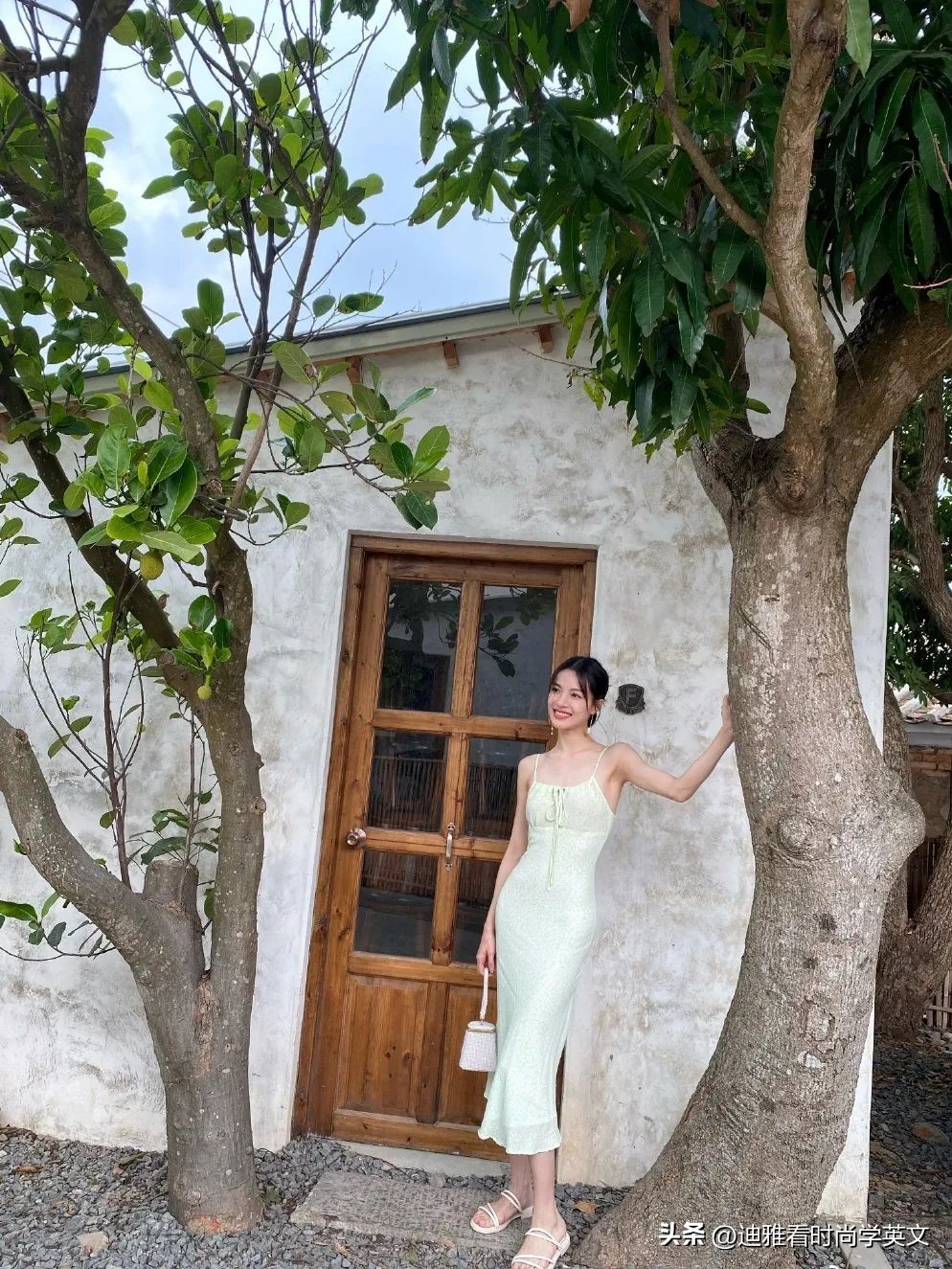 夏日氛围感女生照片,夏日女孩氛围感