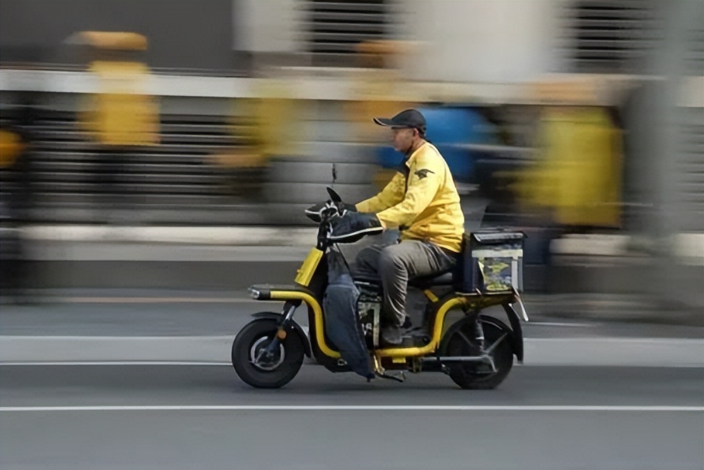 同城跑腿哪个配送平台最便宜,同城跑腿服务一般多久过来取货