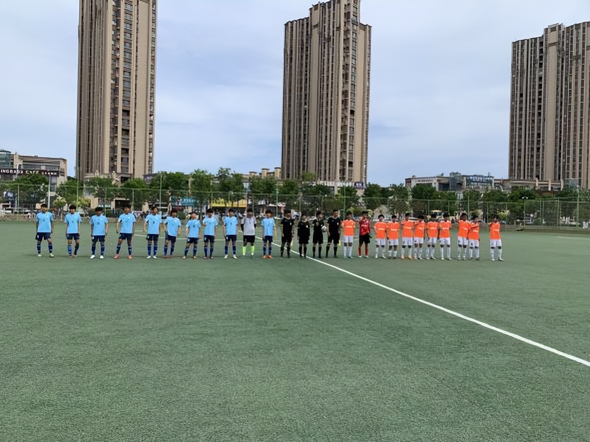 【喜报】又夺冠！城阳区第二实验中学男足成功卫冕“市长杯”足球赛冠军