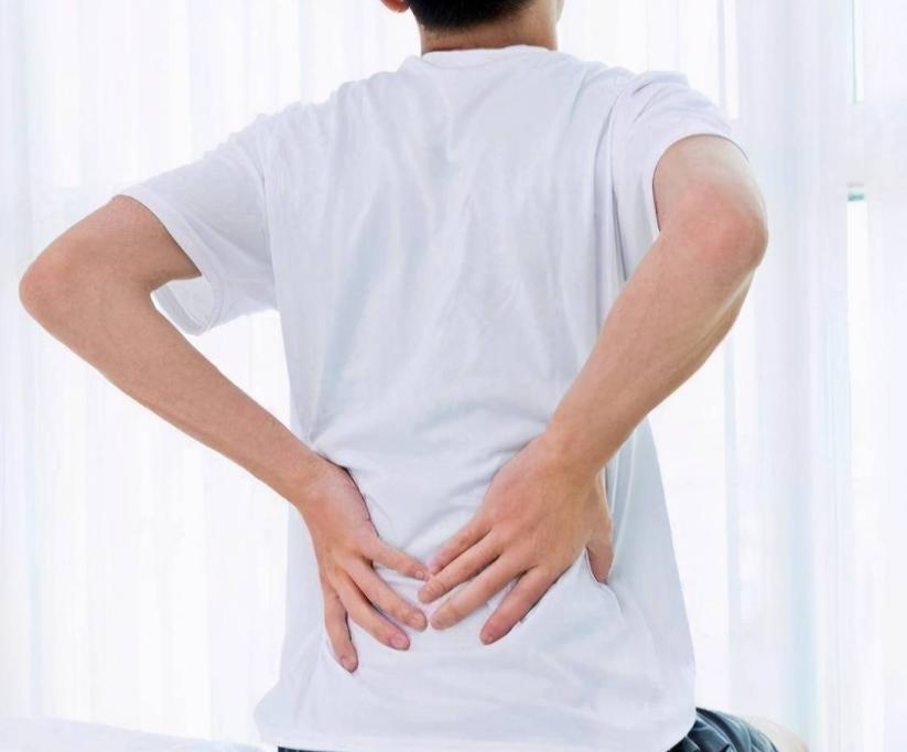 来尿就尿裤子老年人尿频怎么治疗,老年人尿频尿裤子需要做哪些检查