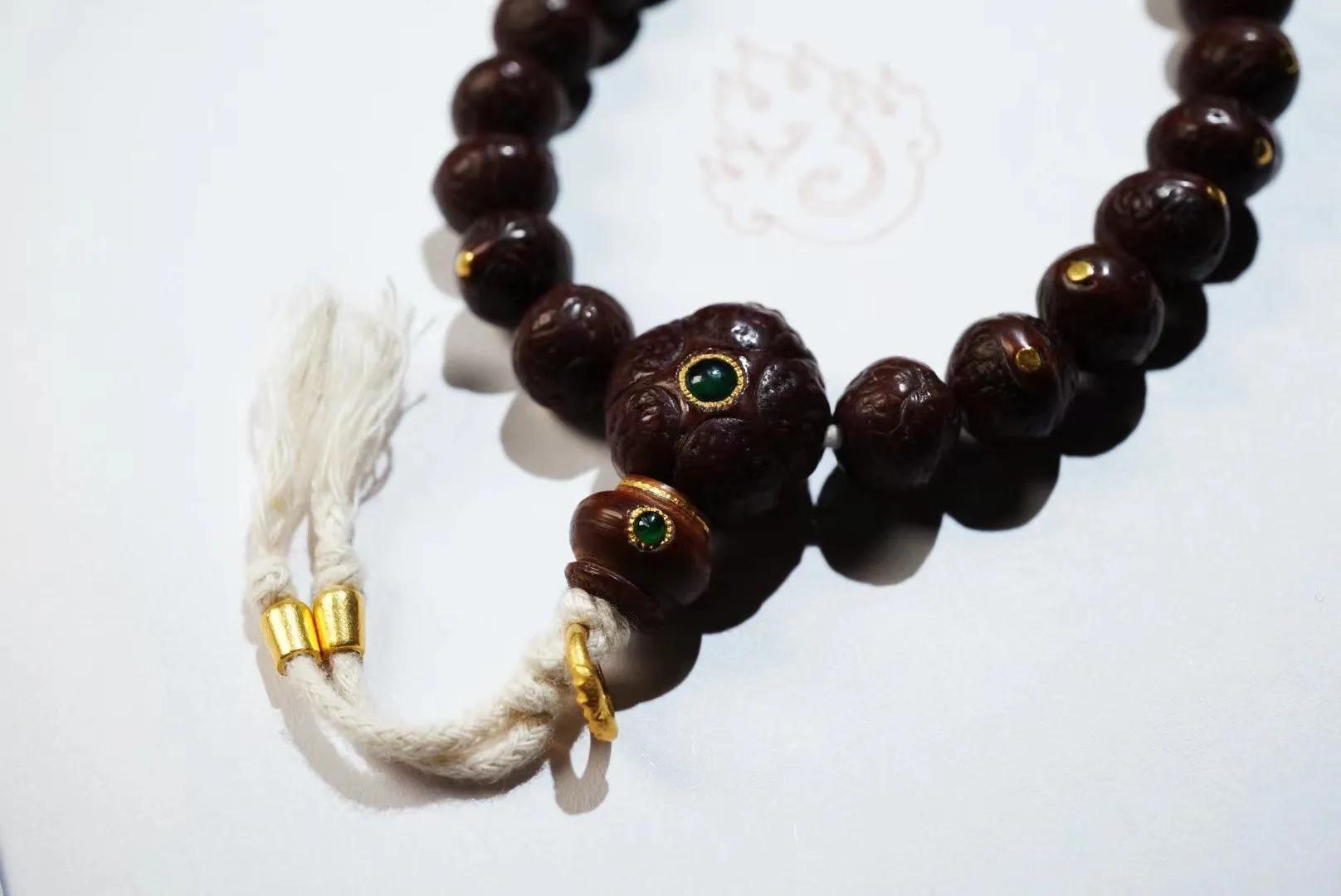 手串怎么盘玩最有效,文玩小核桃手串正确盘玩方法