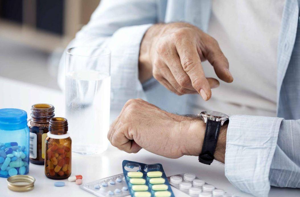 吃降压药十几年了会伤肾吗,降压药吃多了伤肾吗