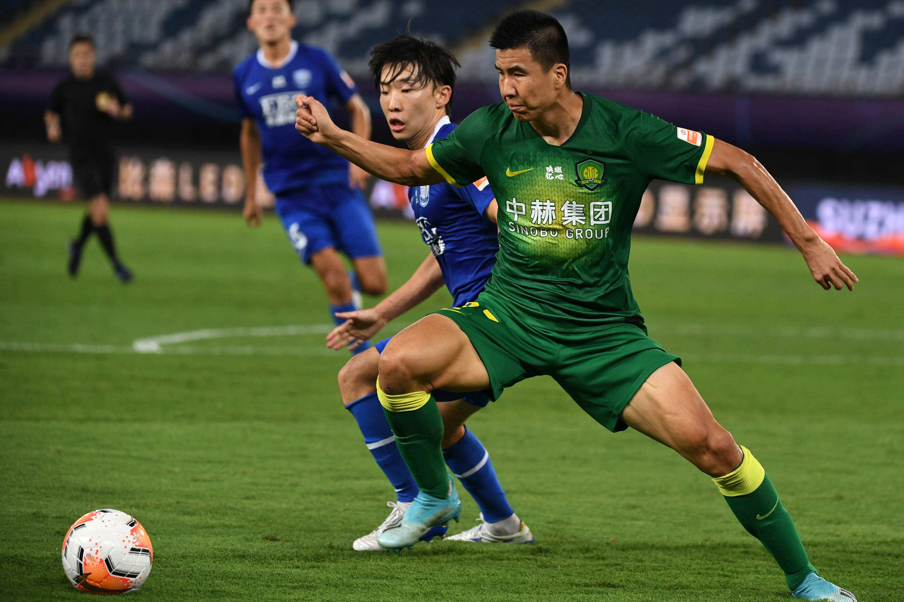 足球欠薪解散,球队解散欠薪还要支付吗