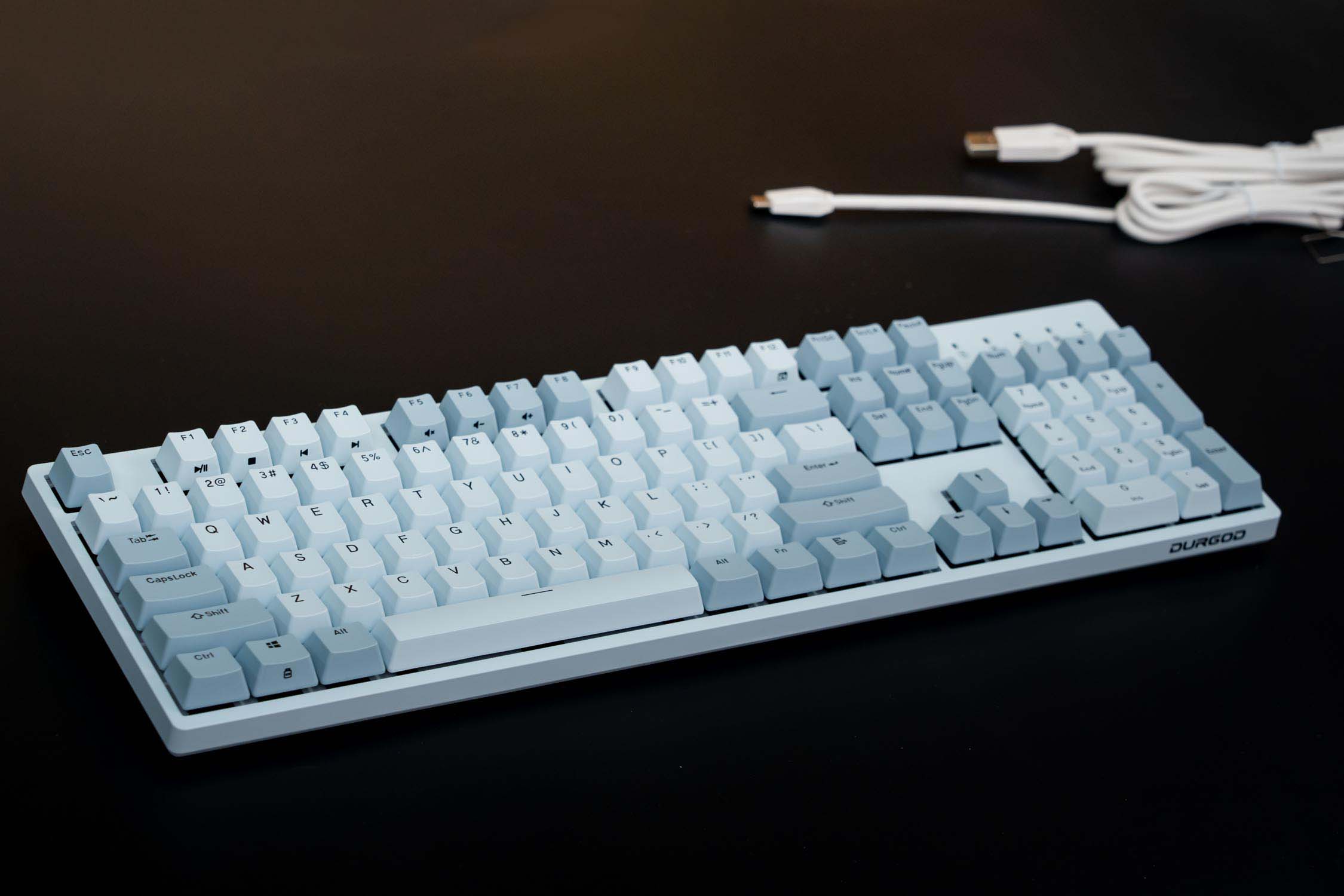 杜伽k310键盘黑轴,杜伽k320w机械键盘评测