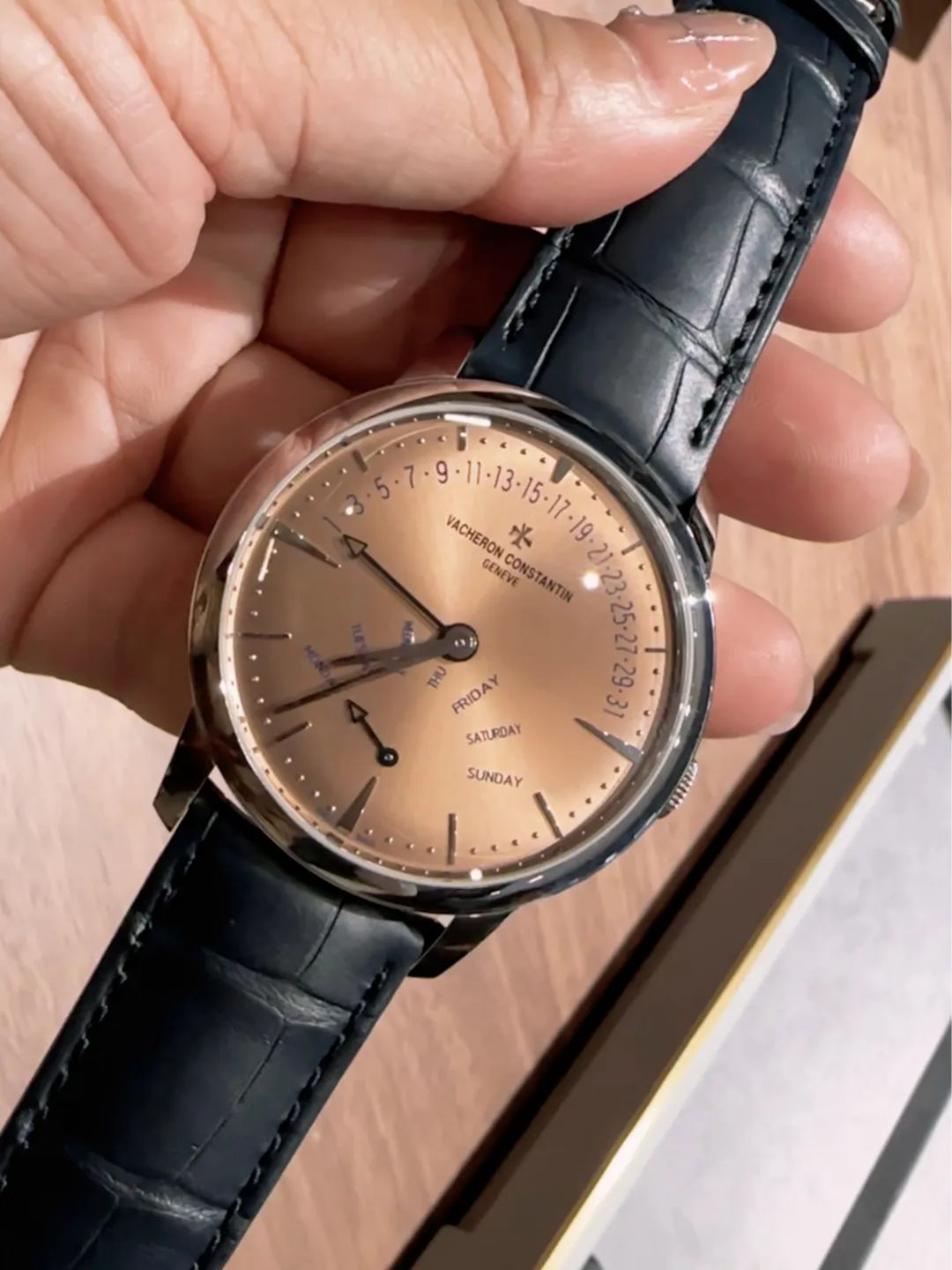 2023日内瓦钟表与奇迹表展,2022日内瓦钟表展这表值吗