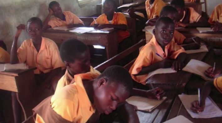 23岁放弃200万年薪25岁创业,23岁成功放弃百亿家产