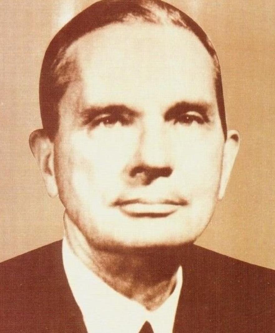 1941年日军占香港兽性毕露：女星新婚夜被*躏蹂**，女记者当街被奸杀