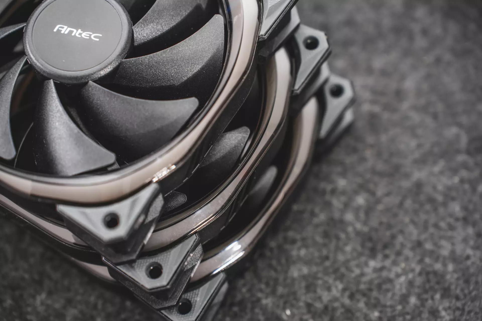 安钛克360水冷,最猛的360一体式水冷散热器