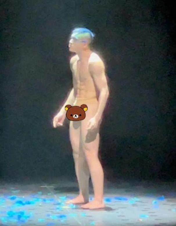 “一丝不挂”还不害臊，娱乐圈为艺术献身的“流氓真相”藏不住了