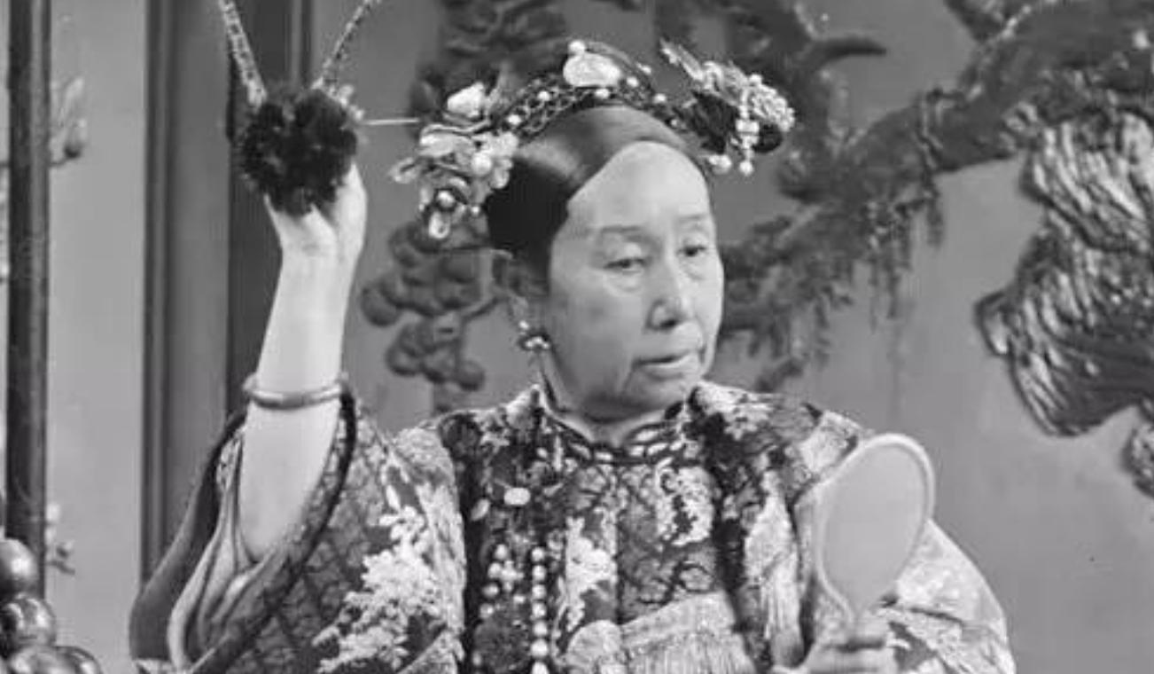 慈禧口中那颗价值8亿的夜明珠,1924年慈禧太后口中夜明珠的下落