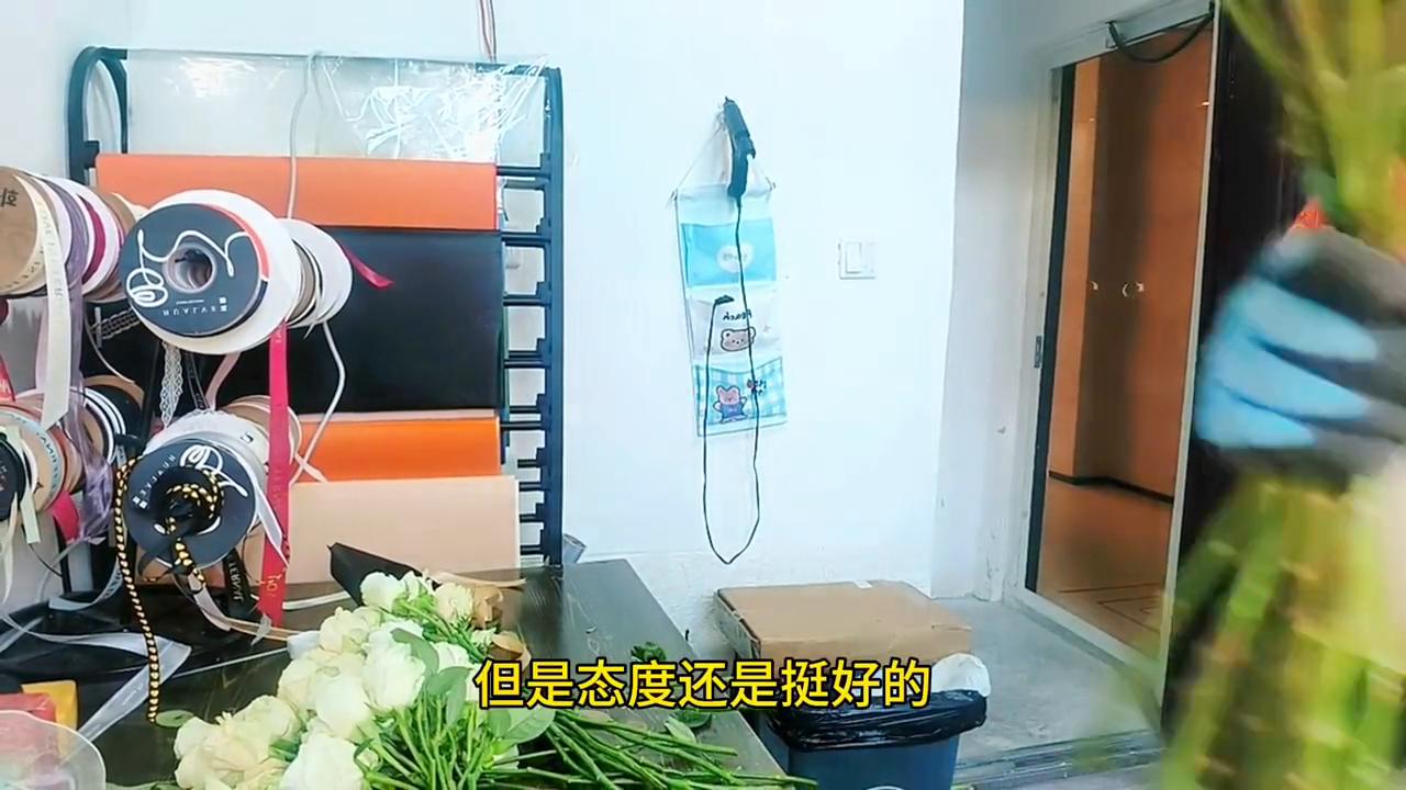 买花商家说过节涨价了怎么办,天冷了家里的花怎么处理