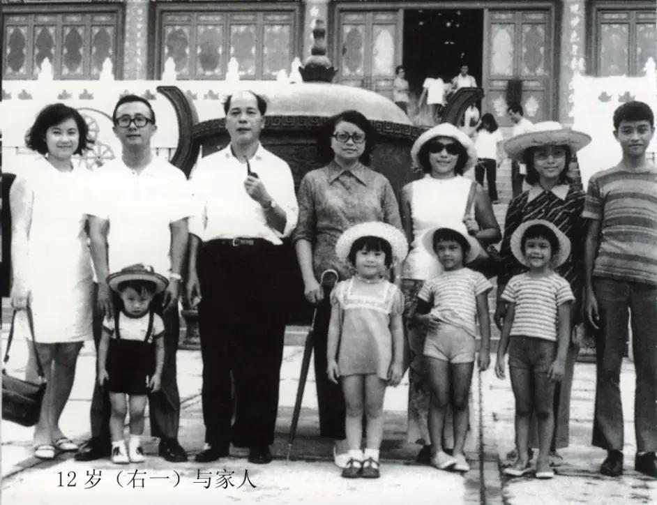 张国荣：被继母淋尿，原生家庭让他苦不堪言，46岁跳楼全身是伤