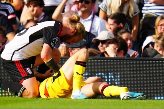 刀锋俱乐部球迷,刀锋球迷让俱乐部道歉