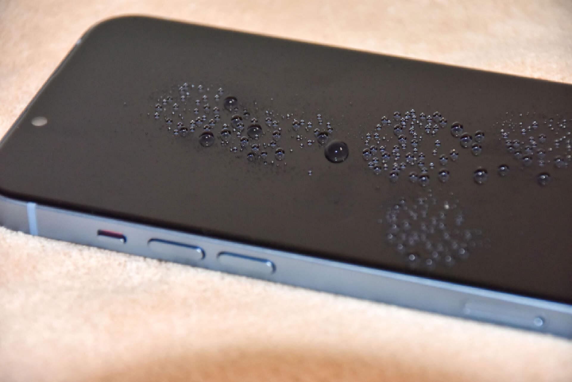 图拉斯iphone14贴膜,苹果图拉斯钢化膜值得买吗