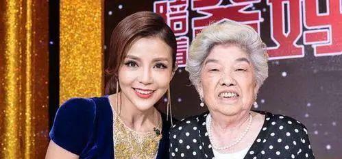 央视戏曲朱迅,央视名嘴朱迅节目中大方曝光月薪