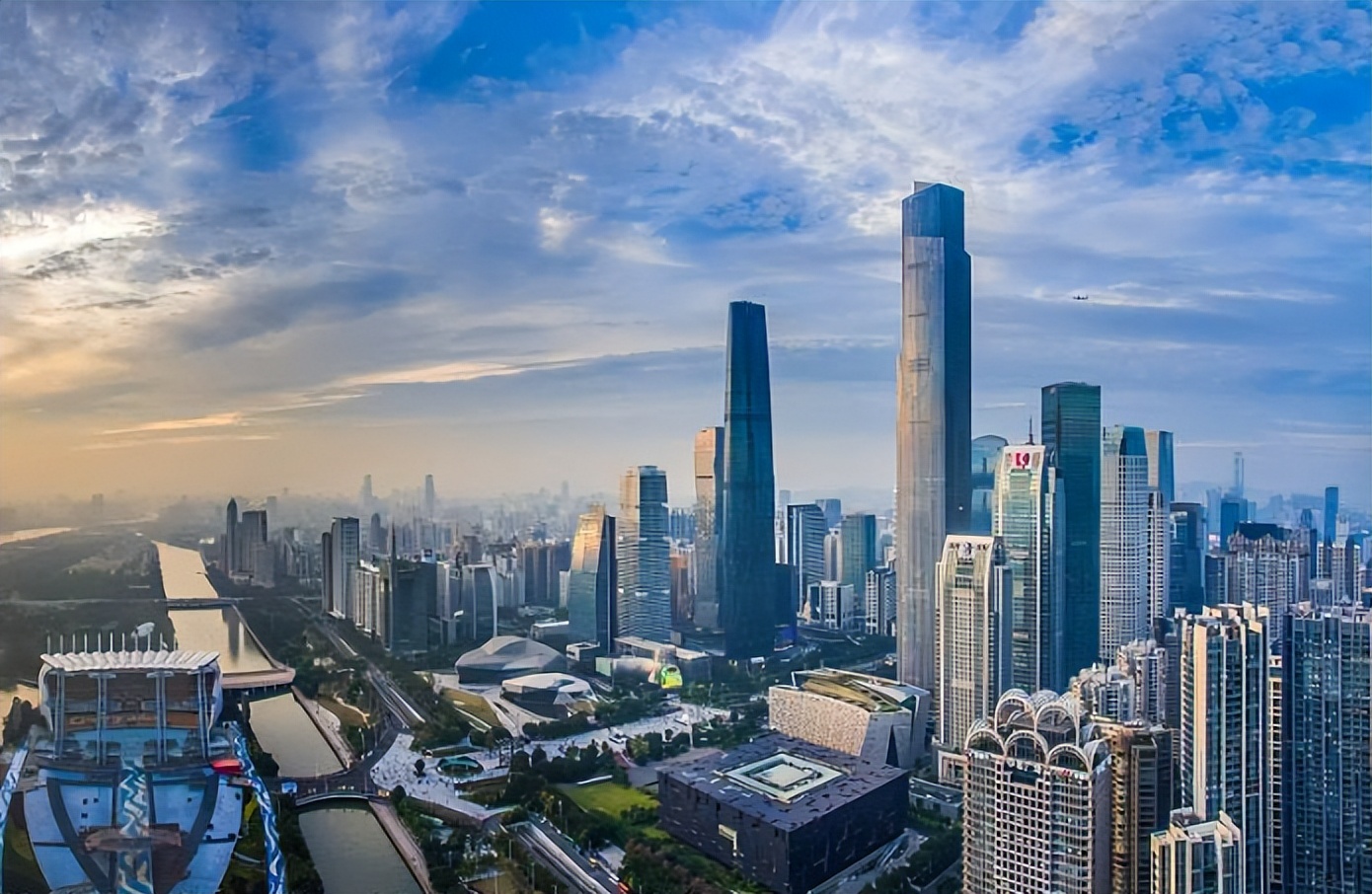 广州大学创新创业,创新与创业基础课程重点