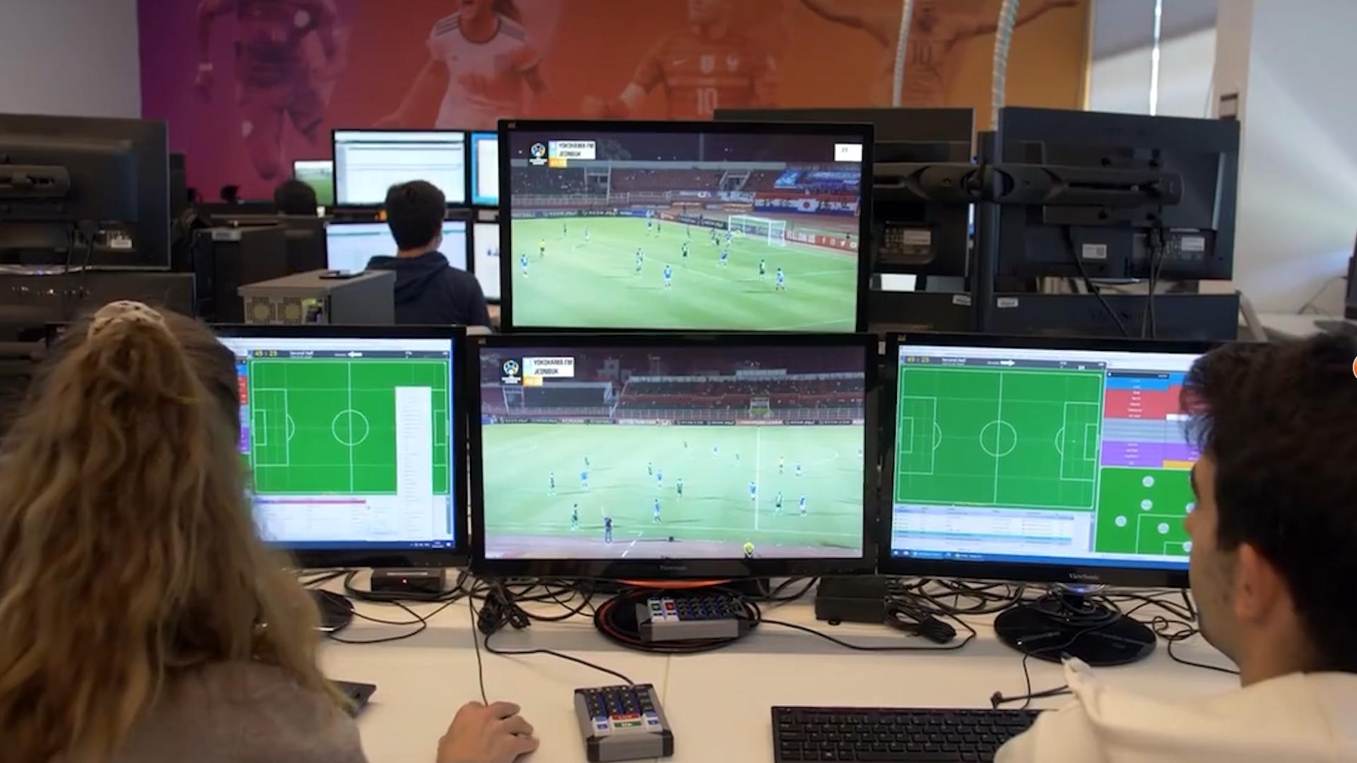 卡塔尔世界杯球迷反映冰火两重天,卡塔尔世界杯投资2200亿