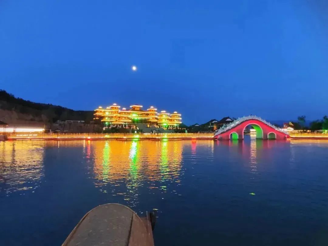 兰州后花园怎么去,陇西古莱坞一日游