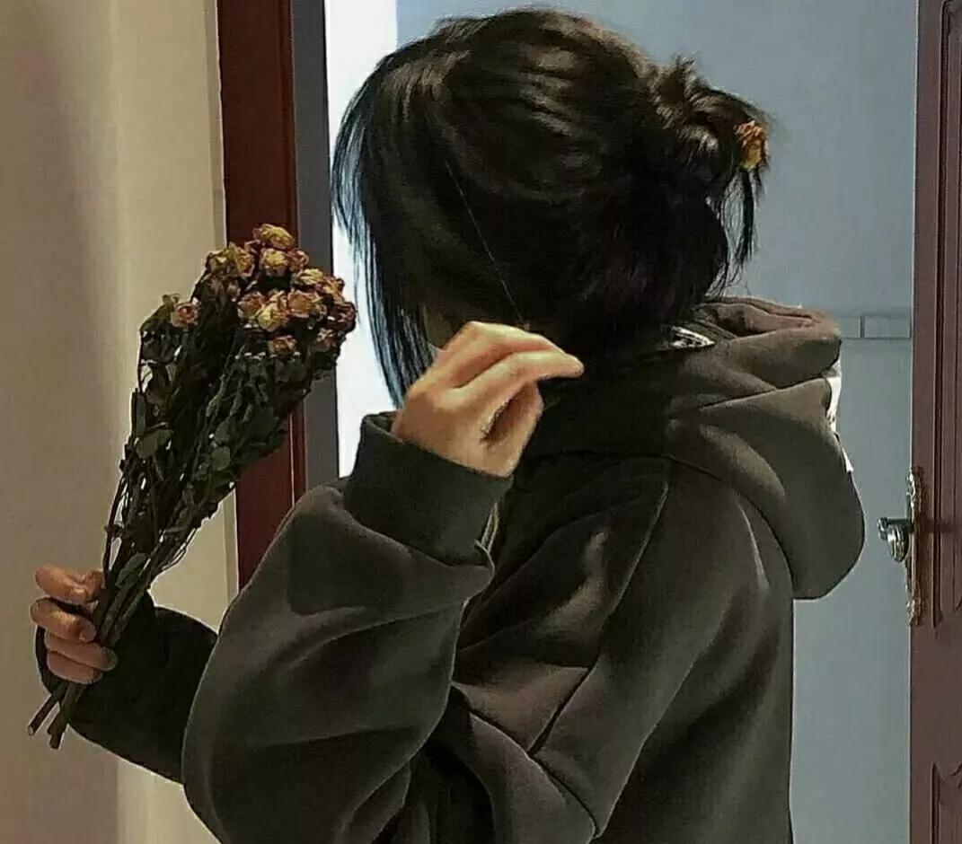 文案短句三观正能量,三观超正的文案简短高级