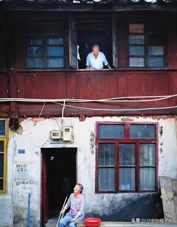 云南59岁老妇阁楼藏阁楼24年,云南59岁老妇阁楼藏情人24年
