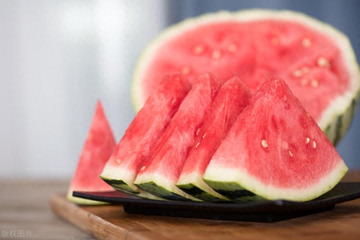 日本中华烟和国内有区别吗,日本中华烟多少钱一包