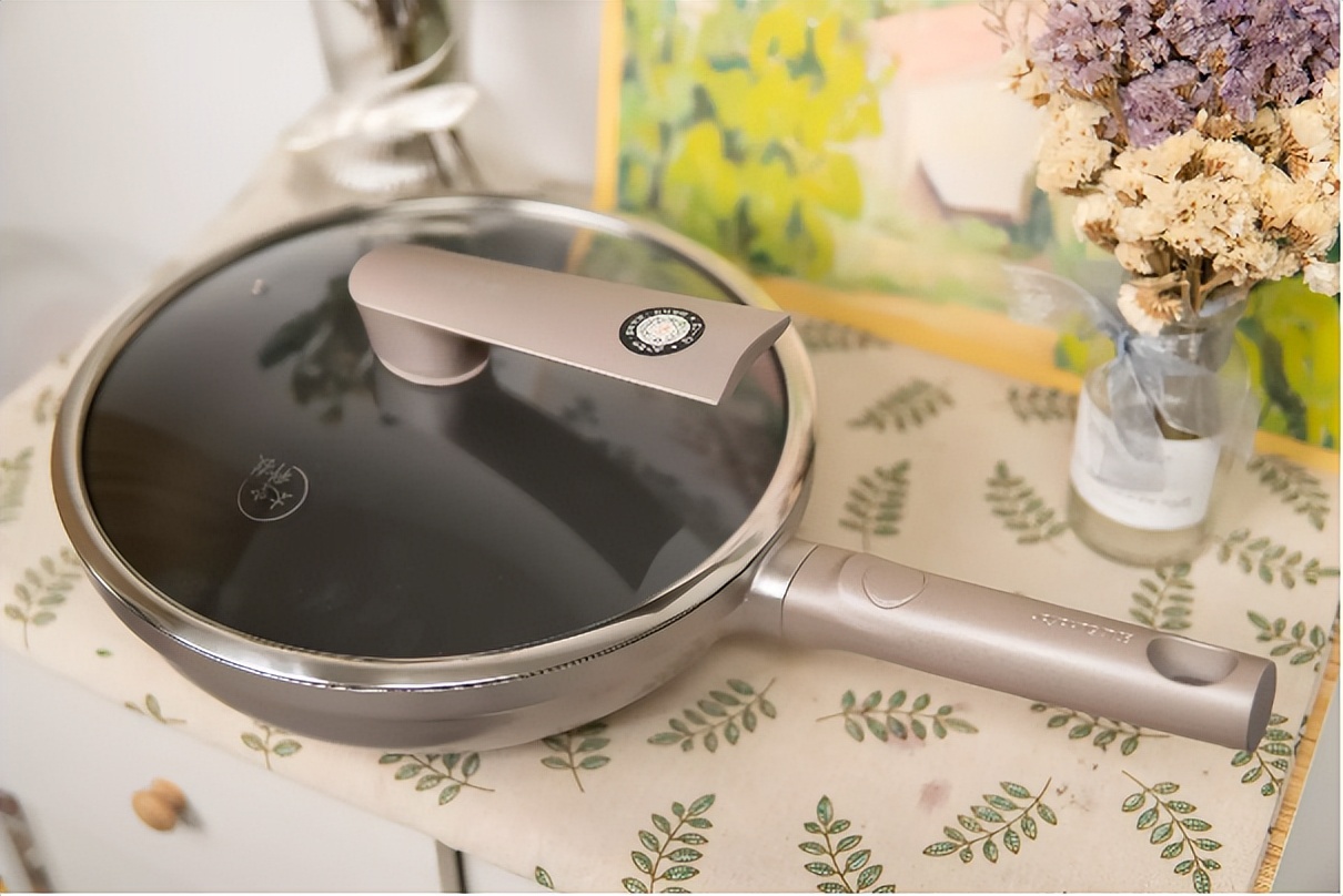 九阳大磨王爆炒不粘锅试用评价,九阳大磨王与小磨王爆炒锅区别