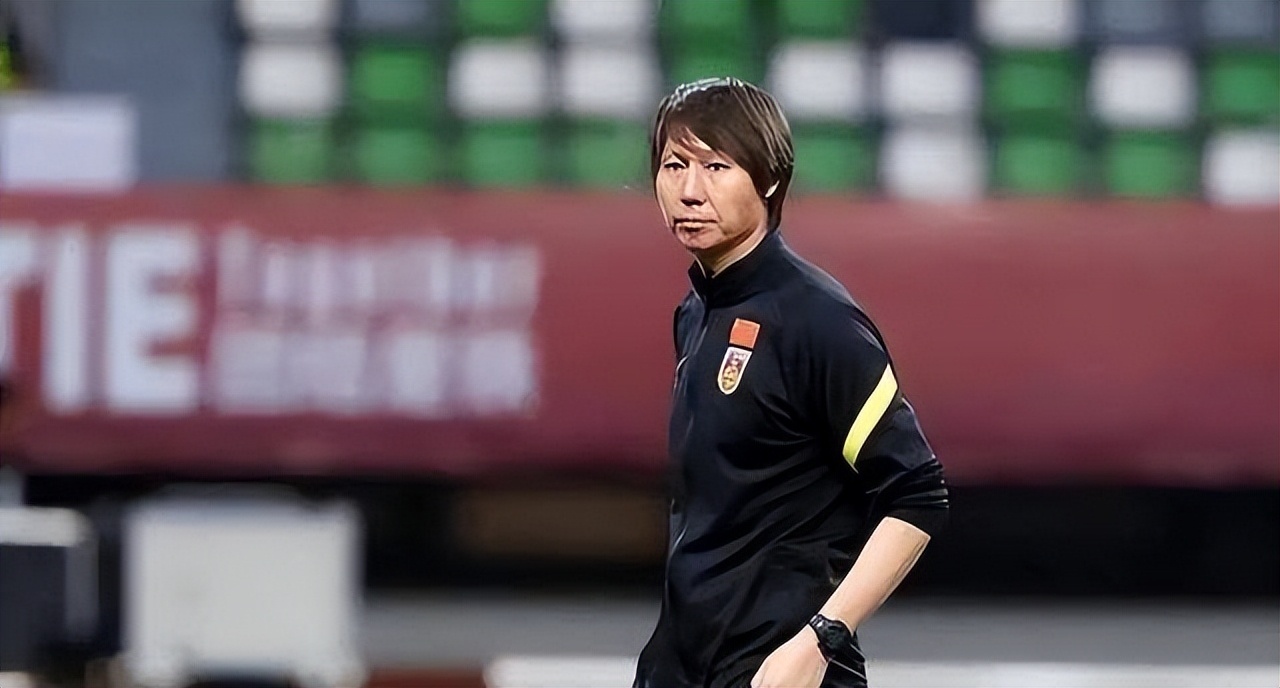 足球队主教练李铁简介资料,足球教练李铁个人资料