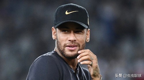 大巴黎训练梅西内马尔,大巴黎和巴萨阵容