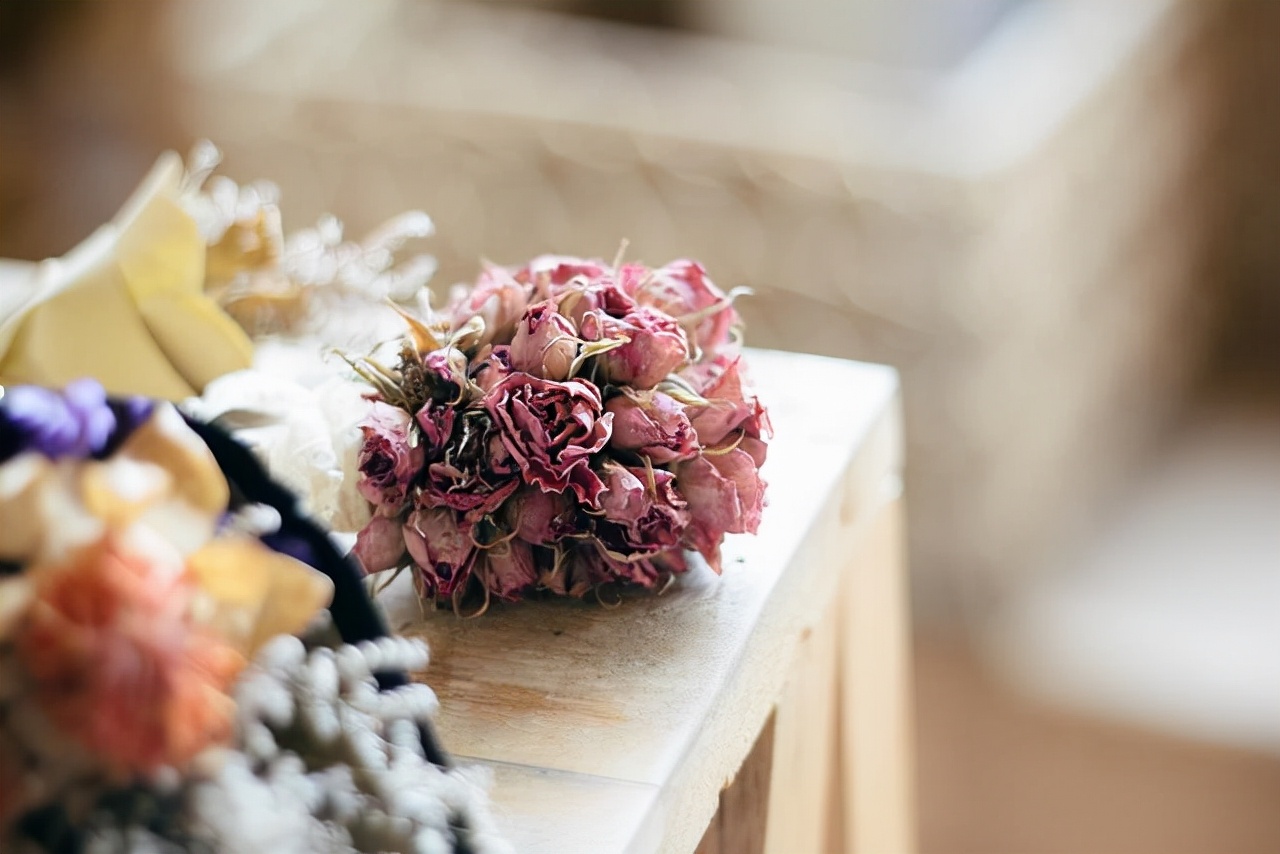 怎样避免男友对你逐渐冷淡,男友对你忽冷忽热你应该怎么做