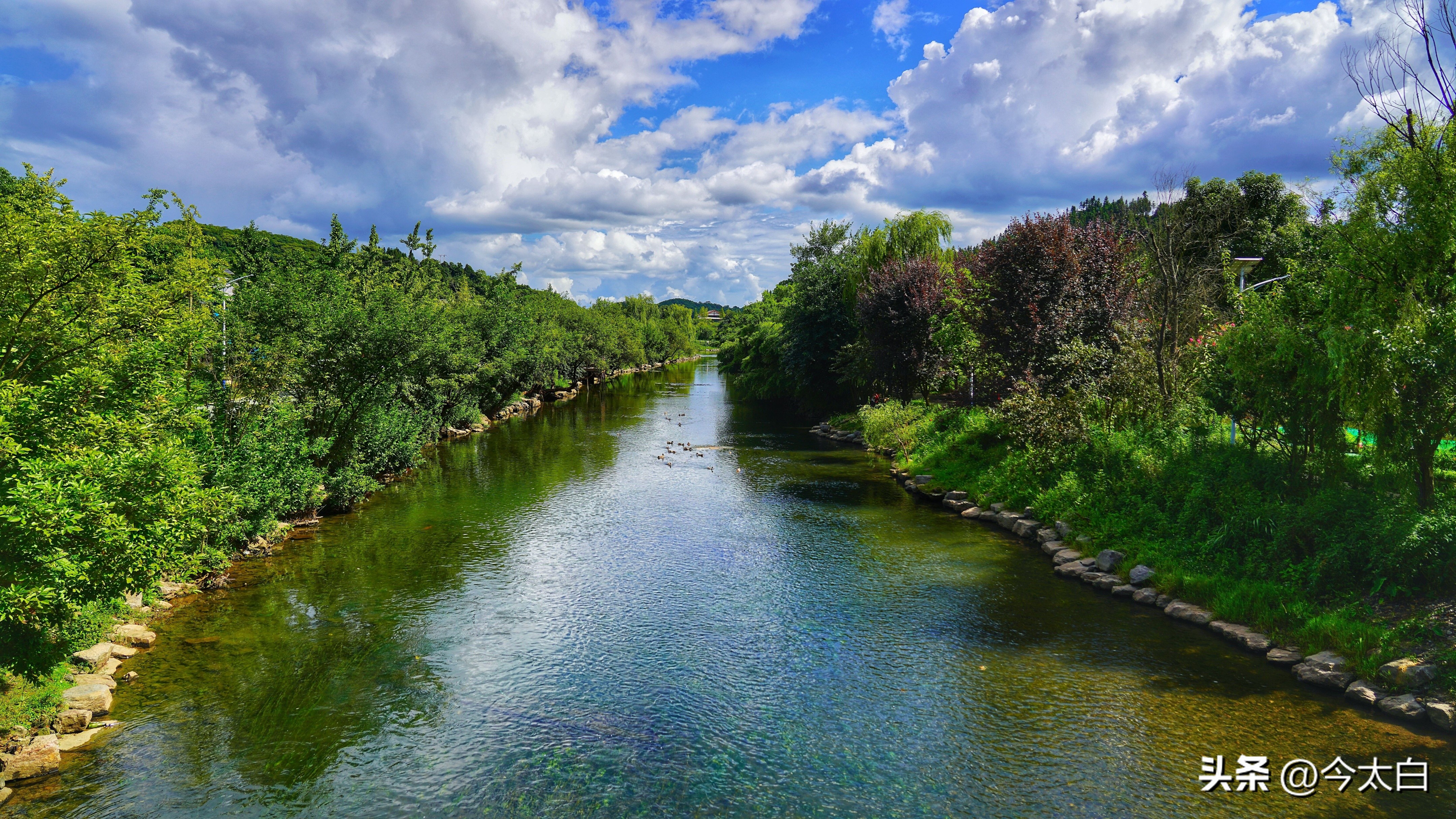 比黄果树瀑布还高8米,比黄果树还高6倍的瀑布