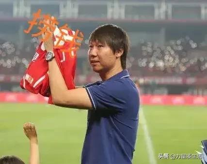 鎴戞槸涓冻鐞冭糠,涓轰粈涔堣冻鐞冧笘鐣屾澂璁╀汉杩欎箞鐙傜儹