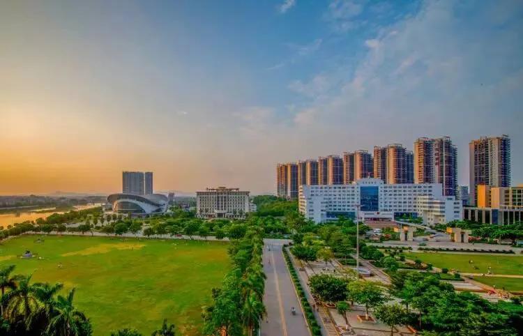 化州附近自驾一日游景点,化州旅游团十月一日游