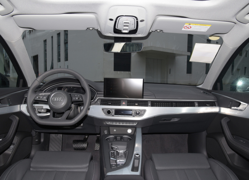 体验奥迪a4豪华动感,体验2018奥迪a4l45quattro