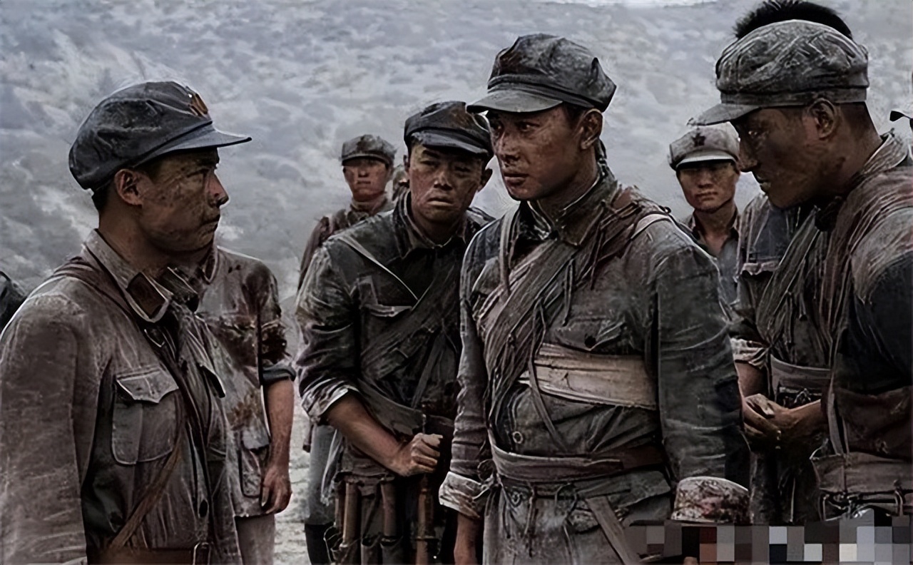 她丈夫牺牲后，毛主席悲伤不已亲写挽联，而她转嫁丈夫兄弟