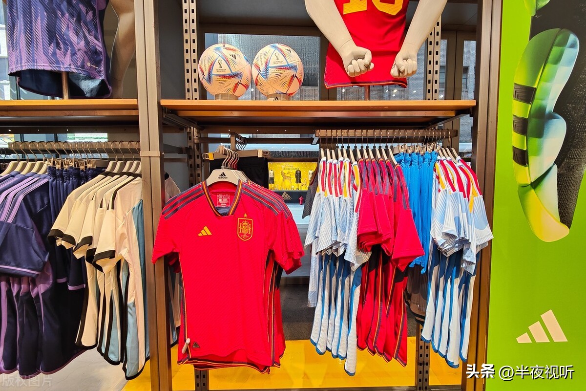 2022卡塔尔足球世界杯开幕式视频,2022卡塔尔世界杯直播全程回放