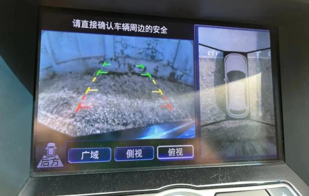 怪兽suv越野车,西装暴徒汽车suv英菲尼迪fx35