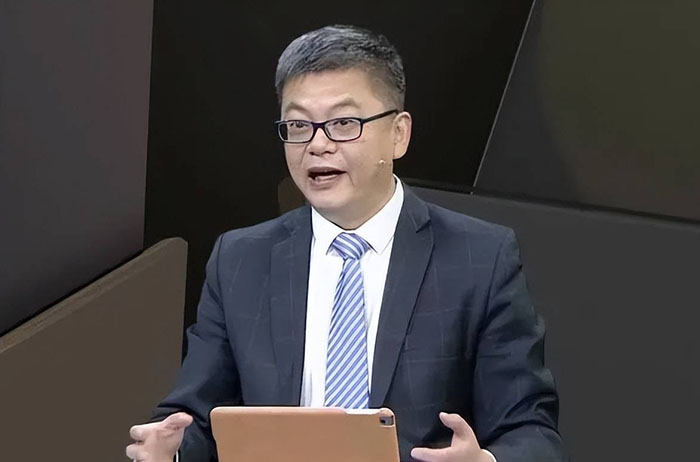 热火大比分4-1淘汰雄鹿,格林0.5秒绝杀热火