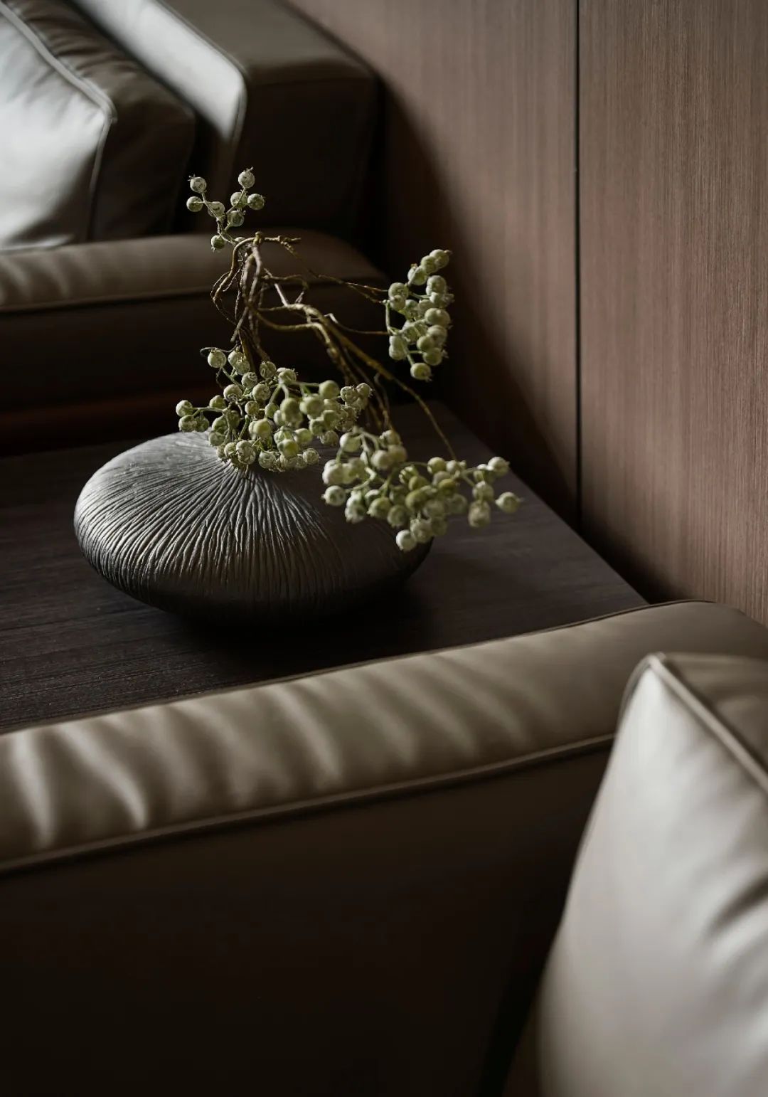 弧形极简高端办公室设计,时尚潮流办公室空间设计