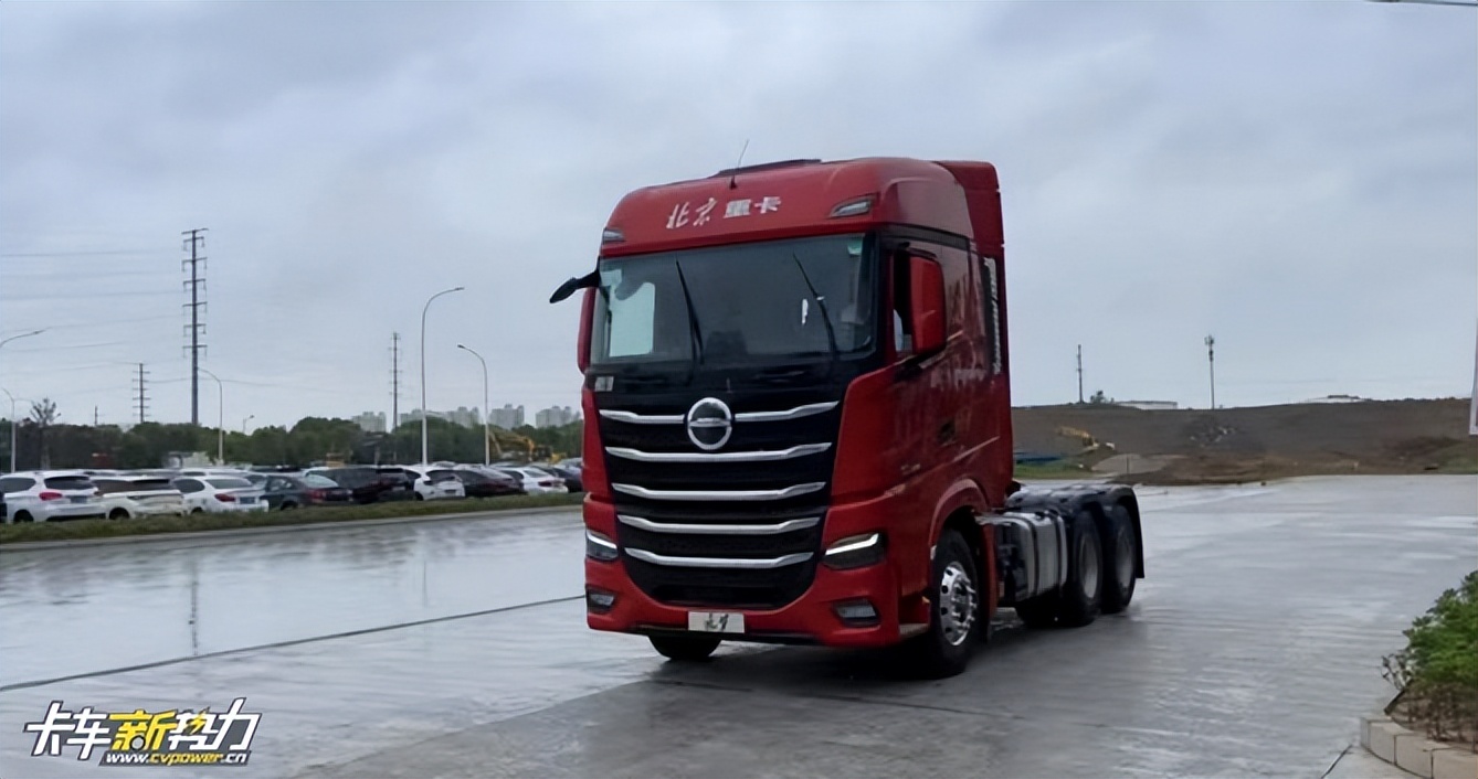 北京重卡追梦首度试乘试驾，低成本高质量赚钱又舒适谁能不爱它？