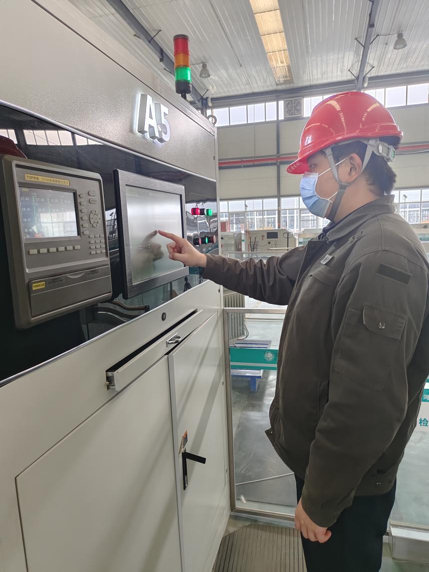 好样的！郑州电专学子孙彬荣获首届河南省大学生创新之星称号